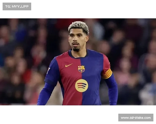 阿劳霍染红成转折点，巴萨客场少一人作战陷入被动